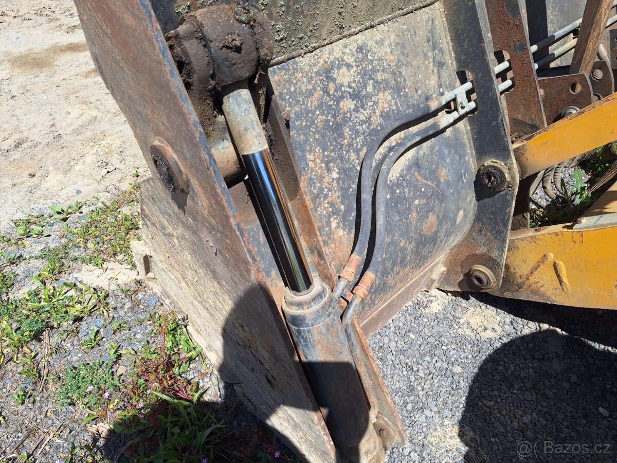 JCB 4CX 4X4 - 14