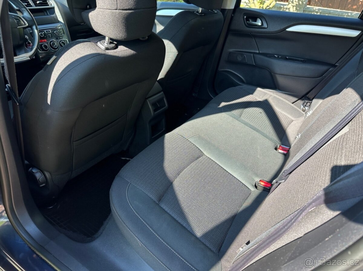prodávám Citroën C4 1.6Hdi 84kw Selection - 14