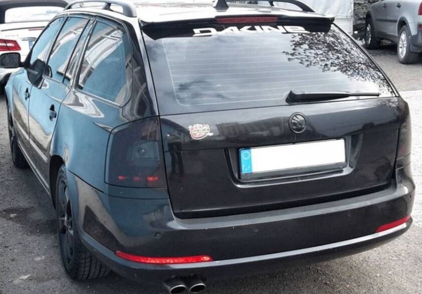 Skoda cerny znak cerne loga emblemy - 14