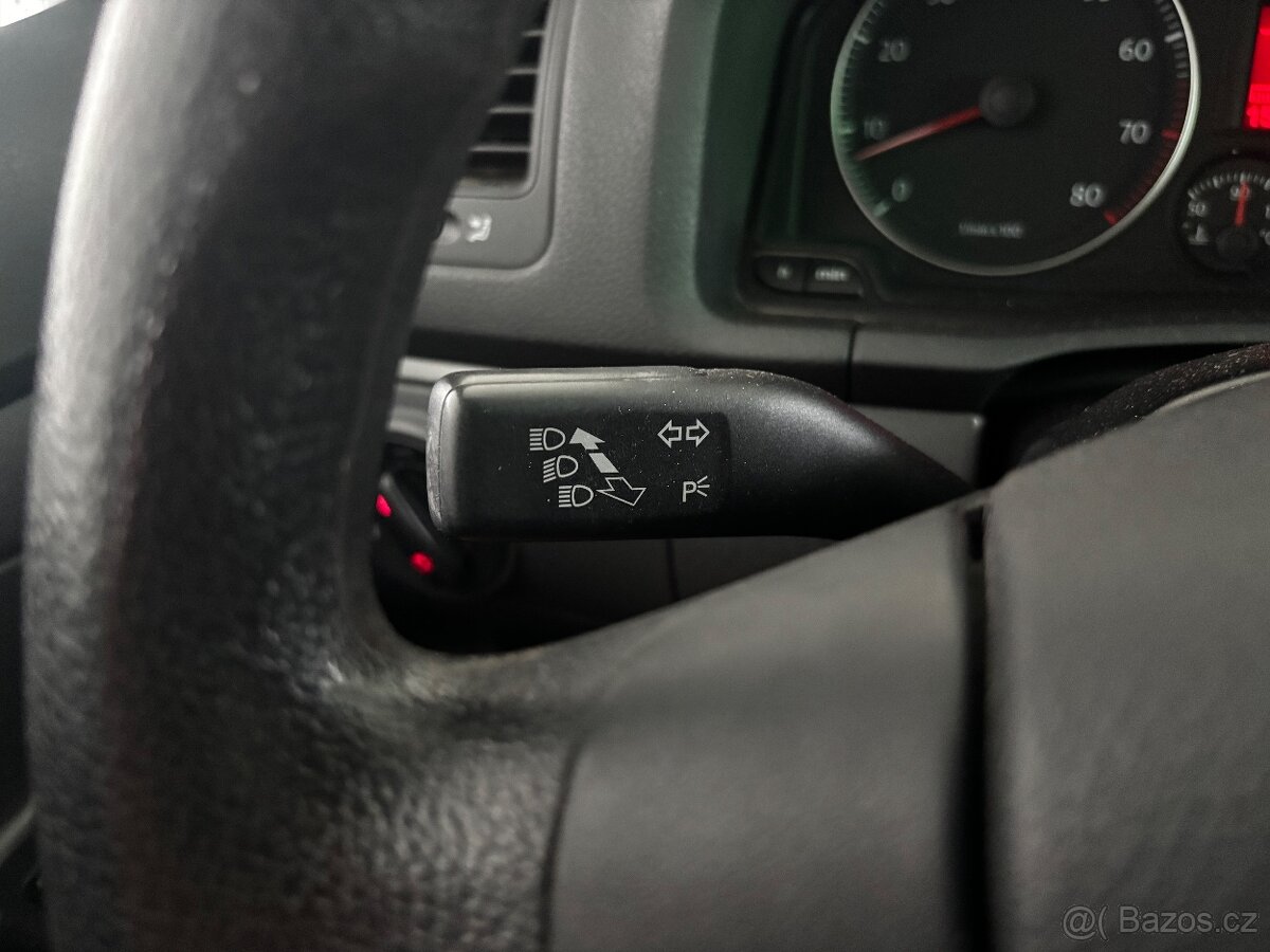 VW Jetta - 14
