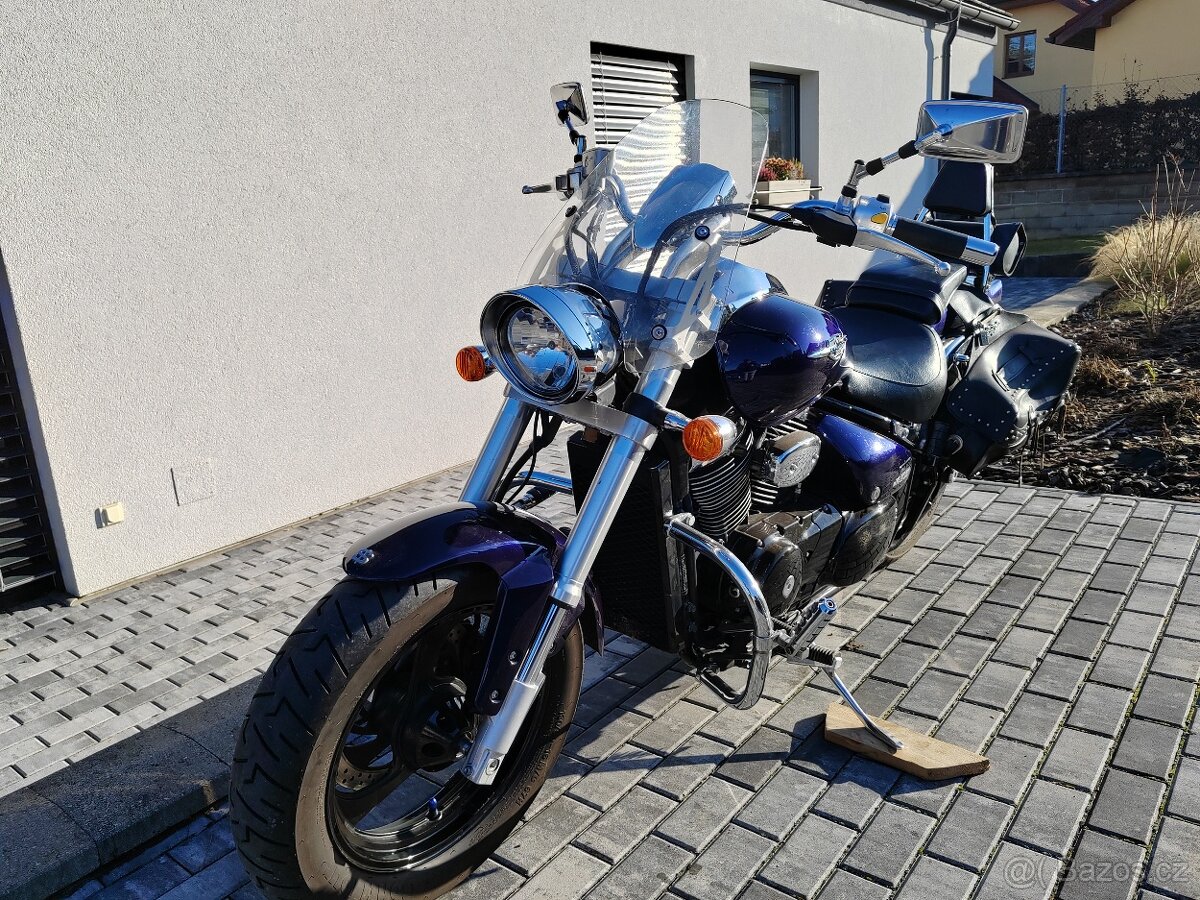 Suzuki M800 Intruder - 14