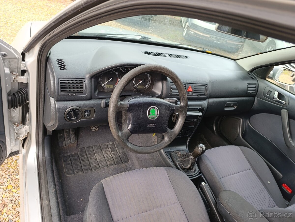 Škoda Octavia 1.9 TDi combi klima - 14