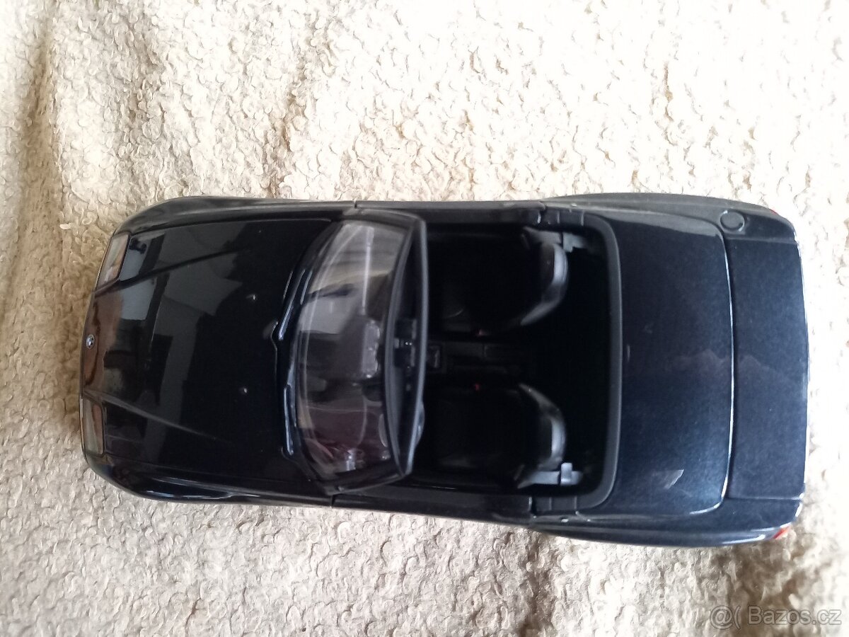 Prodám BMW Z1 - 1:18 - Minichamps, s originální krabicí - 14