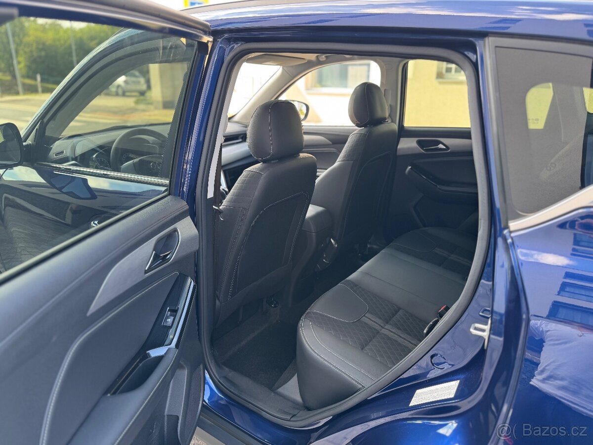 BAIC Beijing X35 1,5 T 100kW PANORAMA LED ŠÍBR ALU NOVÝ VŮZ - 14