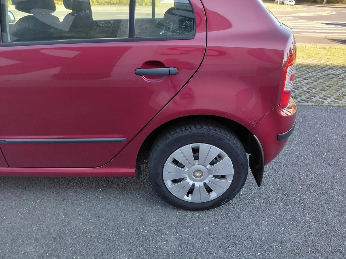 Škoda Fabia, 1.2HTP NOVÁ STK,SPOLEHLIVÉ - 14