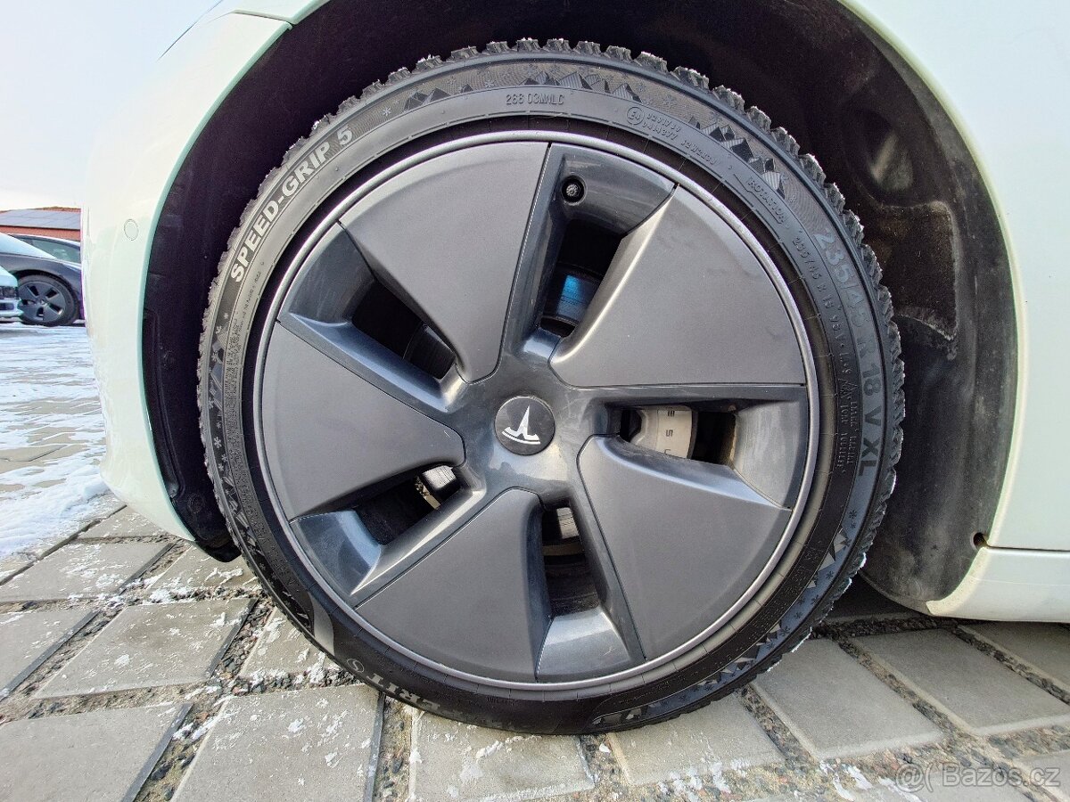 Tesla Model 3 Long Range Dual Motor 366 kW SOH 92,4% - 14