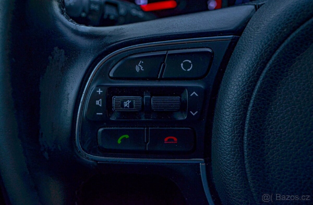 Kia Sportage 1.6 GDi Gold - 14