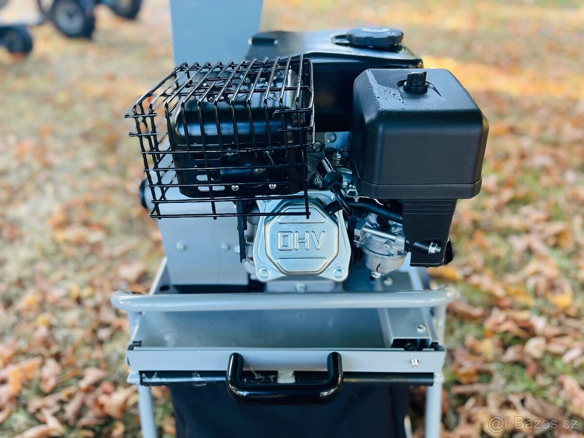 Štěpkovač větví LR 450 - 14