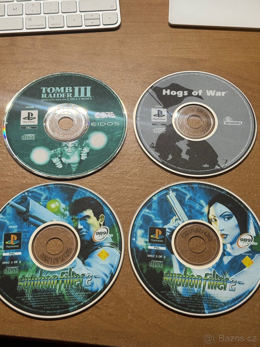 Sony PlayStation 1 + příslušenství - 14