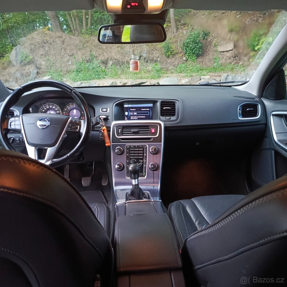 Volvo V60 D4 120kw - 14