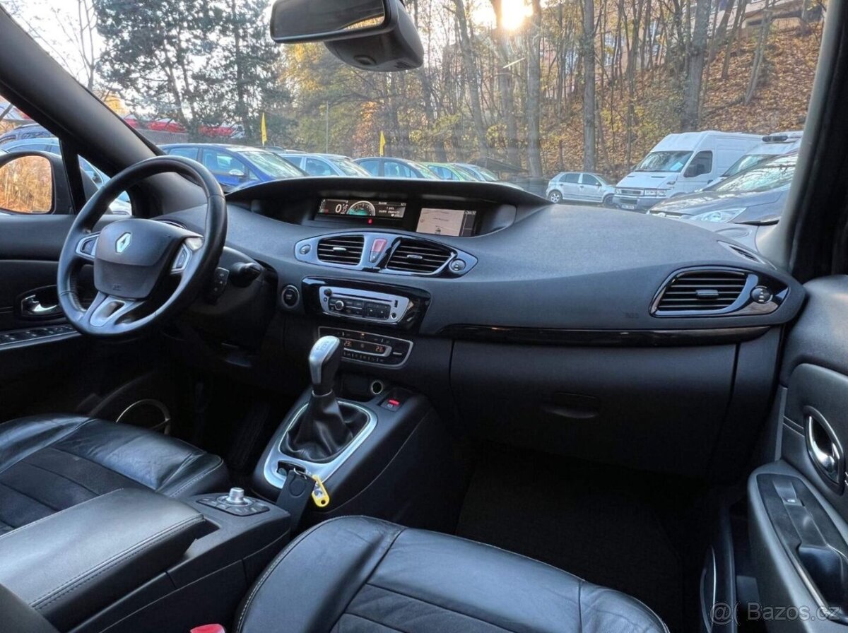 Renault Scenic 2.0 dCi 110 kW 7 míst INITIALE klima 2012 STK - 14