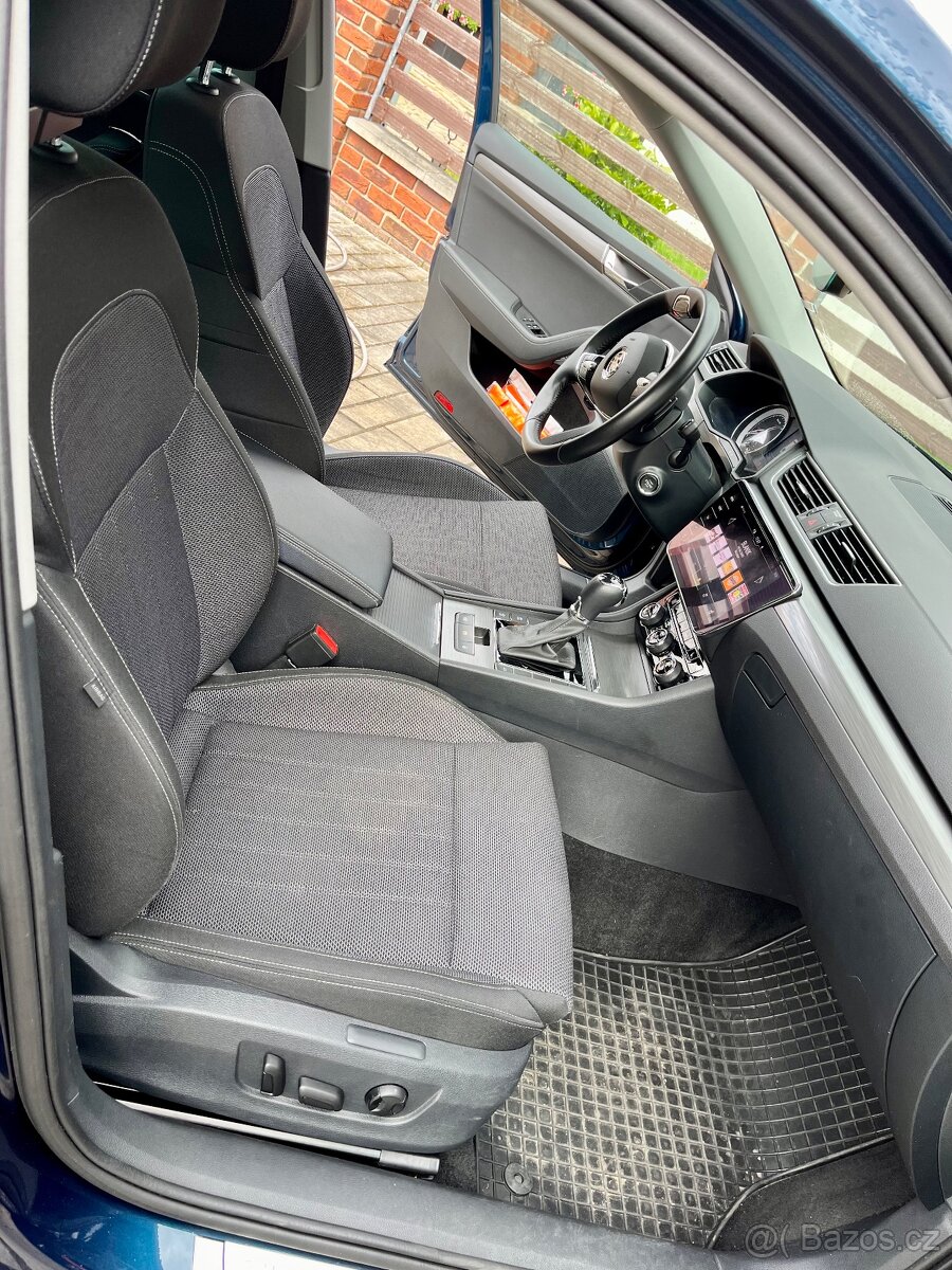 Škoda Superb 3 Facelift Matrix LED 2.0 TDI 7-DSG 110Kw tažné - 14
