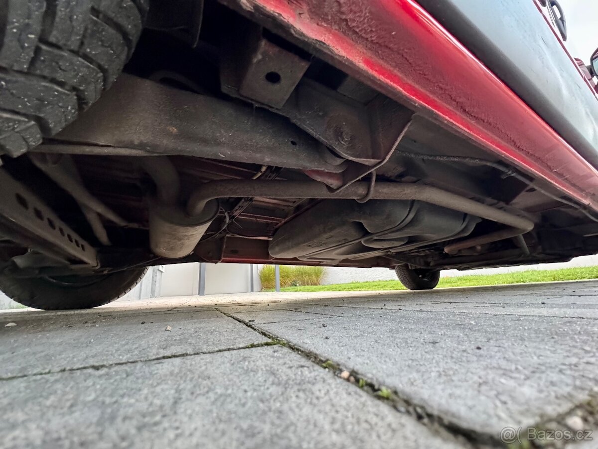 Opel Vivaro, 2.0,84KW,1.MAJITEL,VÝBORNÝ STAV - 14