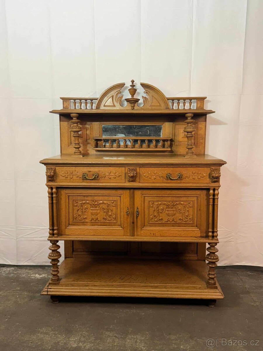 Historická dubová jídelna (134029) - 14