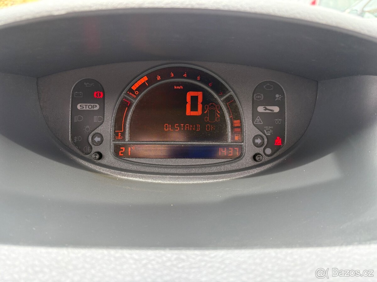 Renault Modus 1.2, velice zachovalý - 14