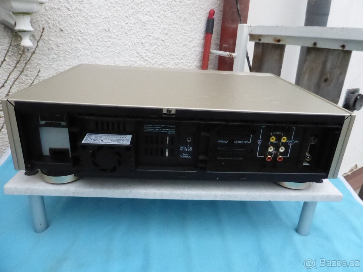 Panasonic NV-DV 10000 DV/ miniDV recorder - 14