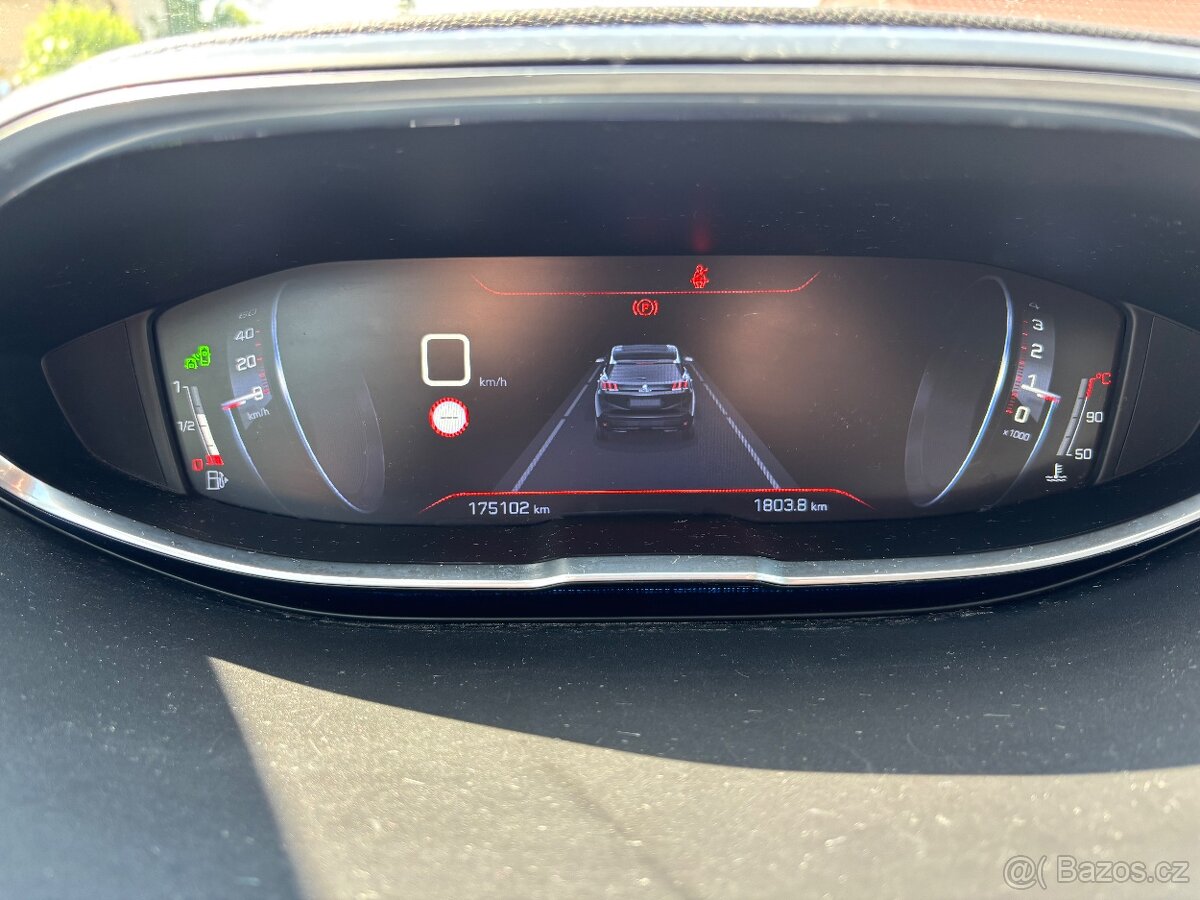 Peugeot 3008 GT 2,0HDI 110kw - 14