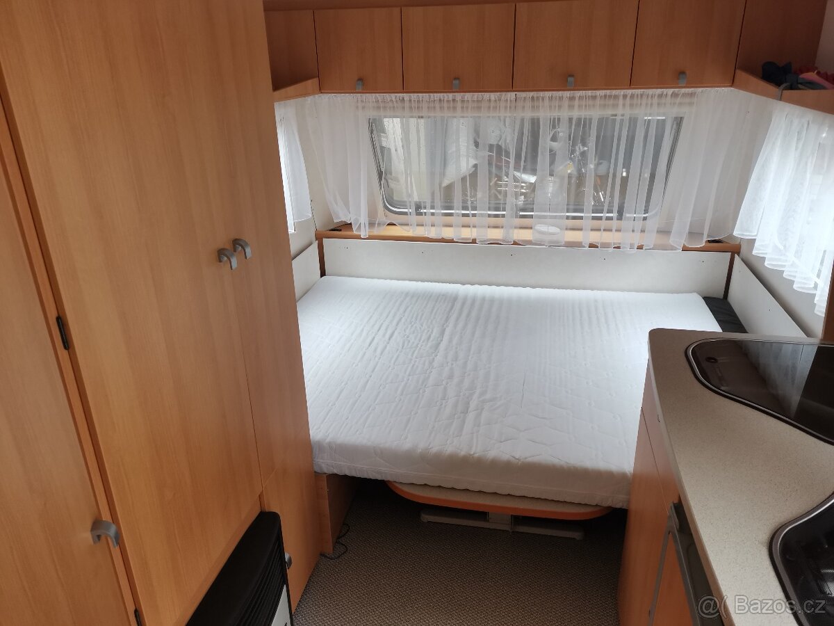 Obytný přívěs, karavan T. E. C. - 14