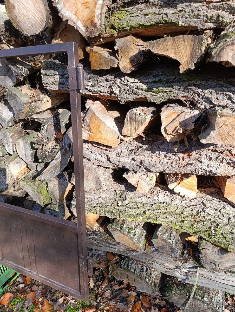 Kovová, dvoukřídlá brána s brankou - 14