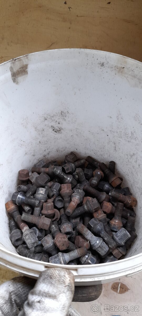 BMW e39 e36 e46 vše co je na foto - 14