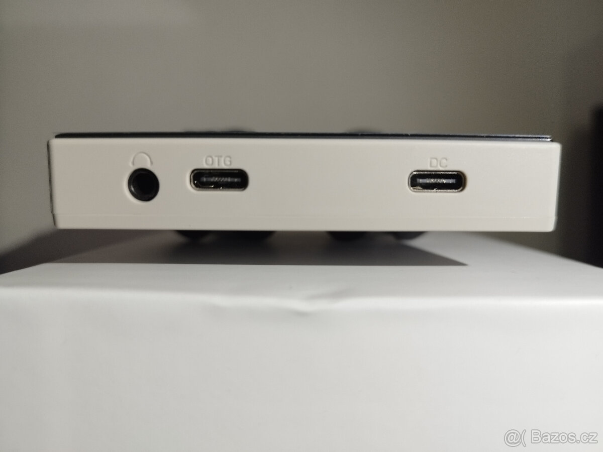 Retro handheld konzole K36 (16 000 her) - 14