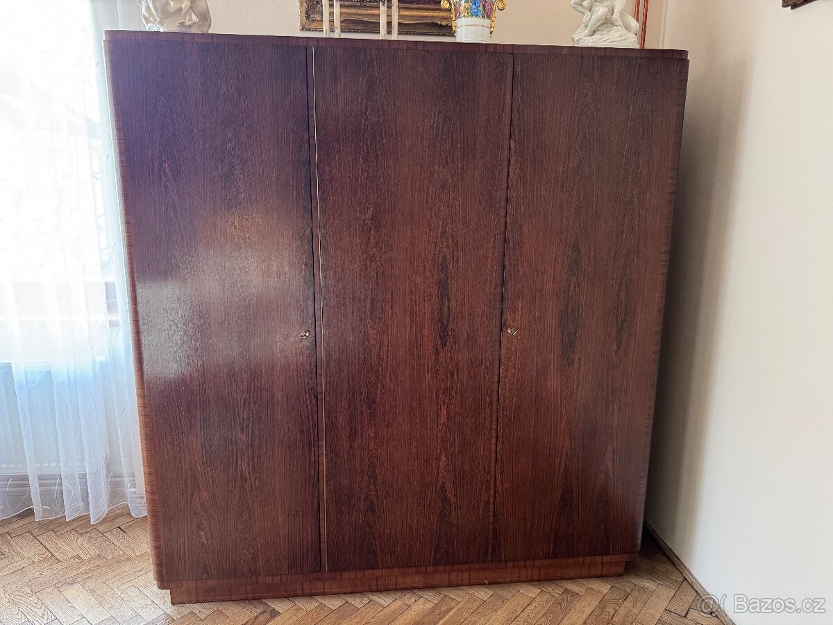 Prodám starý dřevěný nábytek - 14