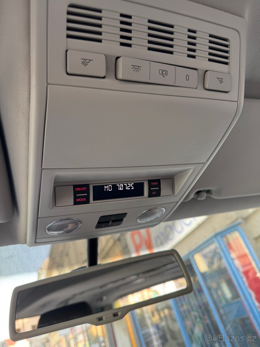 Vw Multivan T5 2.0 132KW, DSG 7 míst, Webasto - 14