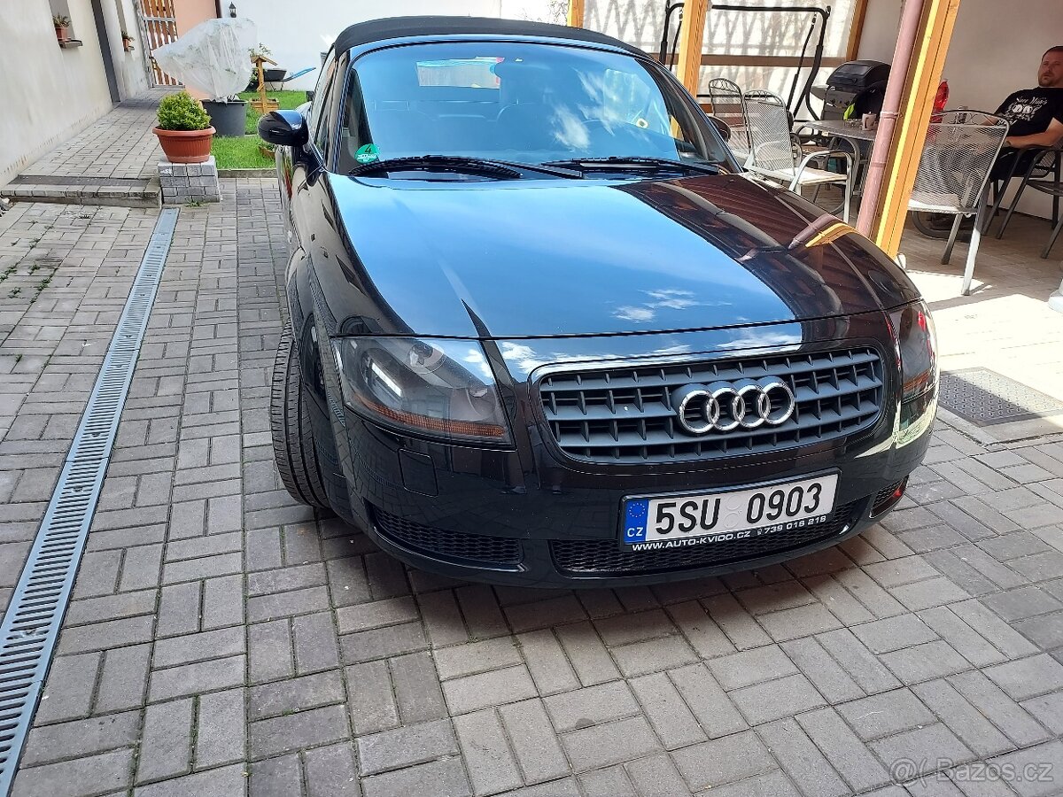 Audi TT 1.8 T Roadster - 14