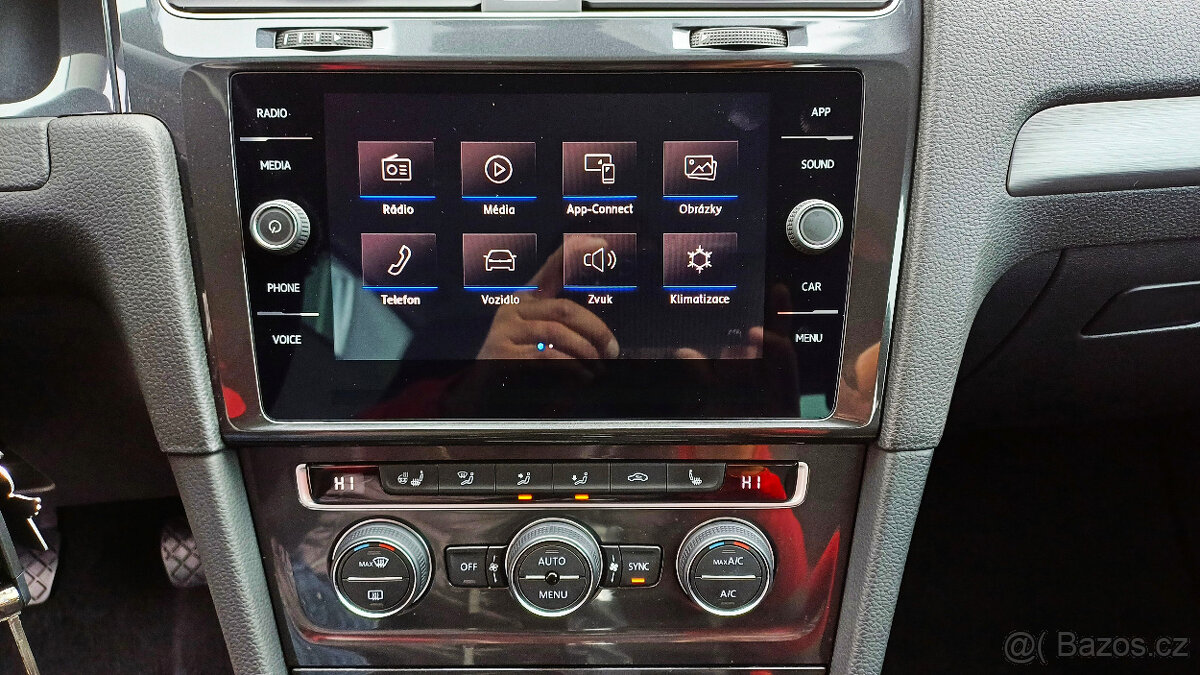 VW Golf 1.4 TSI 92kW Maraton Edition-1.maj-ČR-NEHAV-DPH - 14