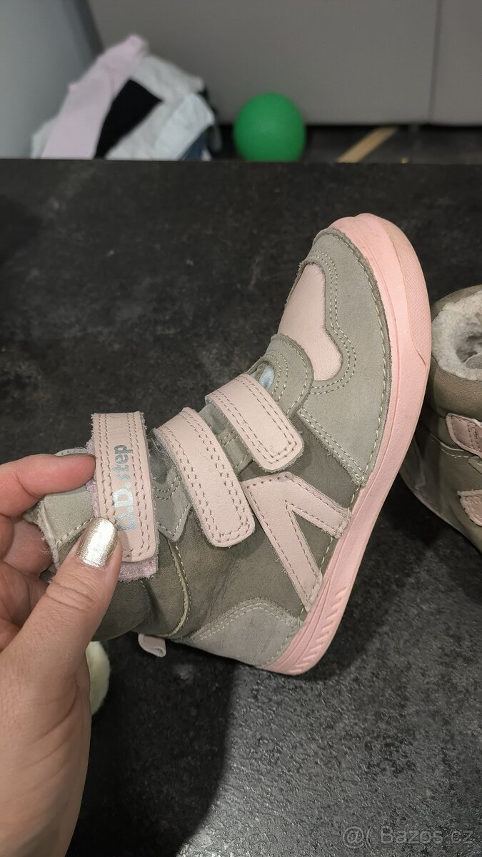 Boty po dětech - 14