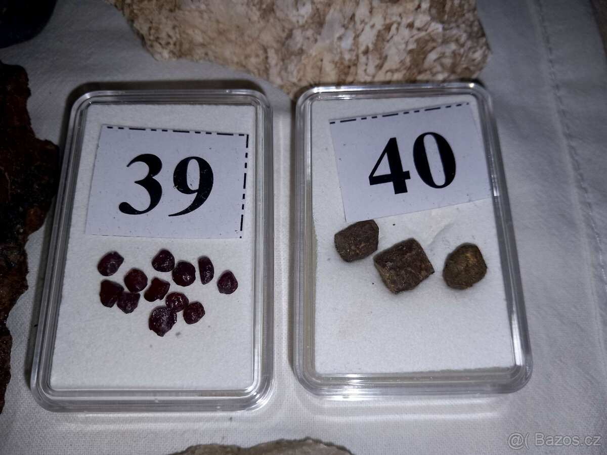 S87 Sbírka 49 ks minerálů - 14