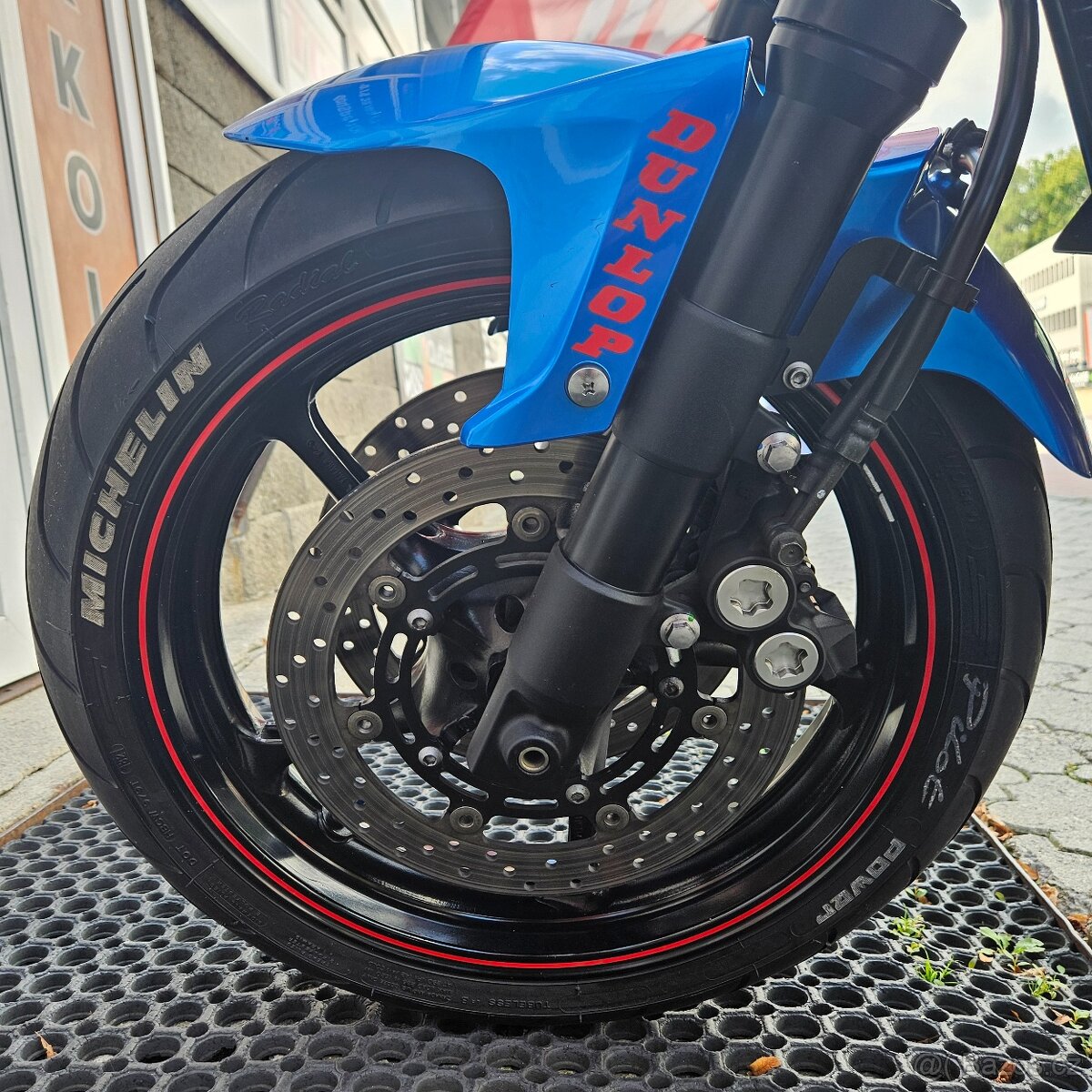 Yamaha FZ 6 Fazer, 1x zadní kufr, 2x klíč - 14