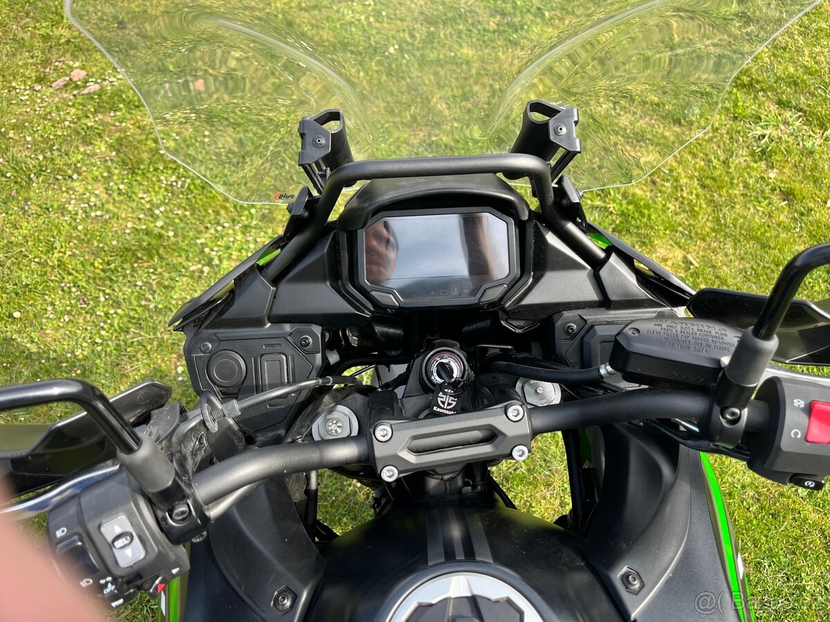 Kawasaki Versys 650 - 14