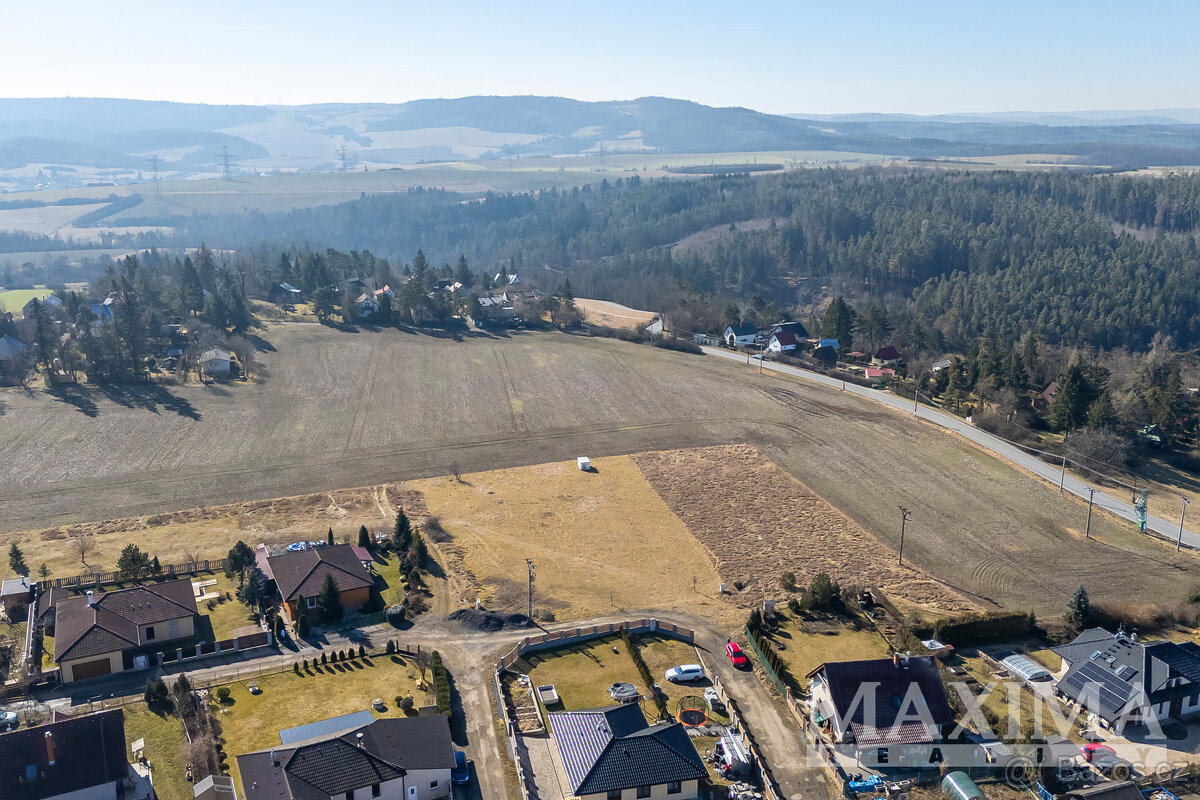 Pozemek o ploše 2412 m2 - Malá Hraštice, Velká Hraštice - 14