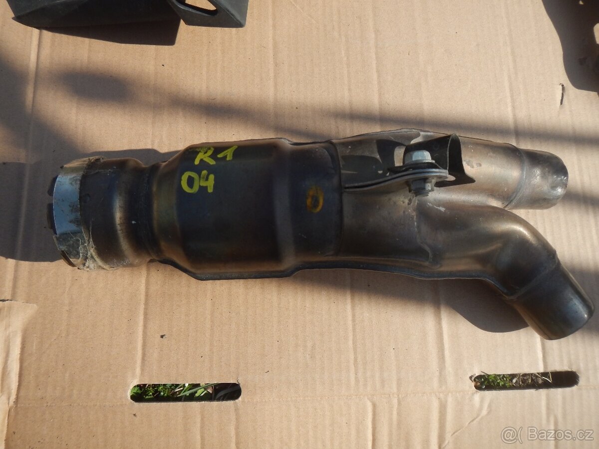 R1 2004 ND - 14