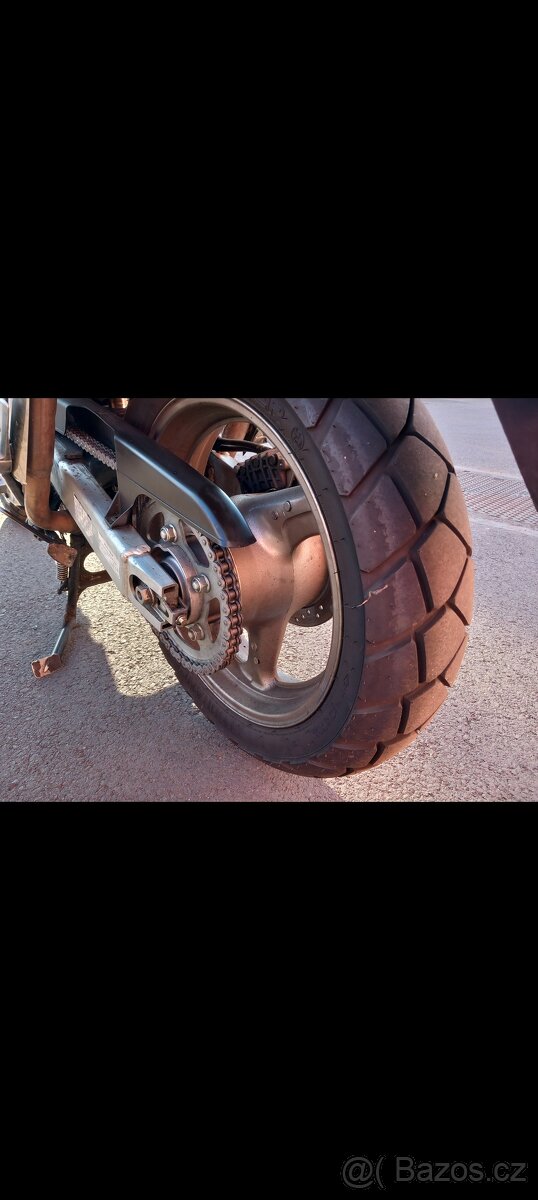 Honda XL1000V Varadero SD02 - 14