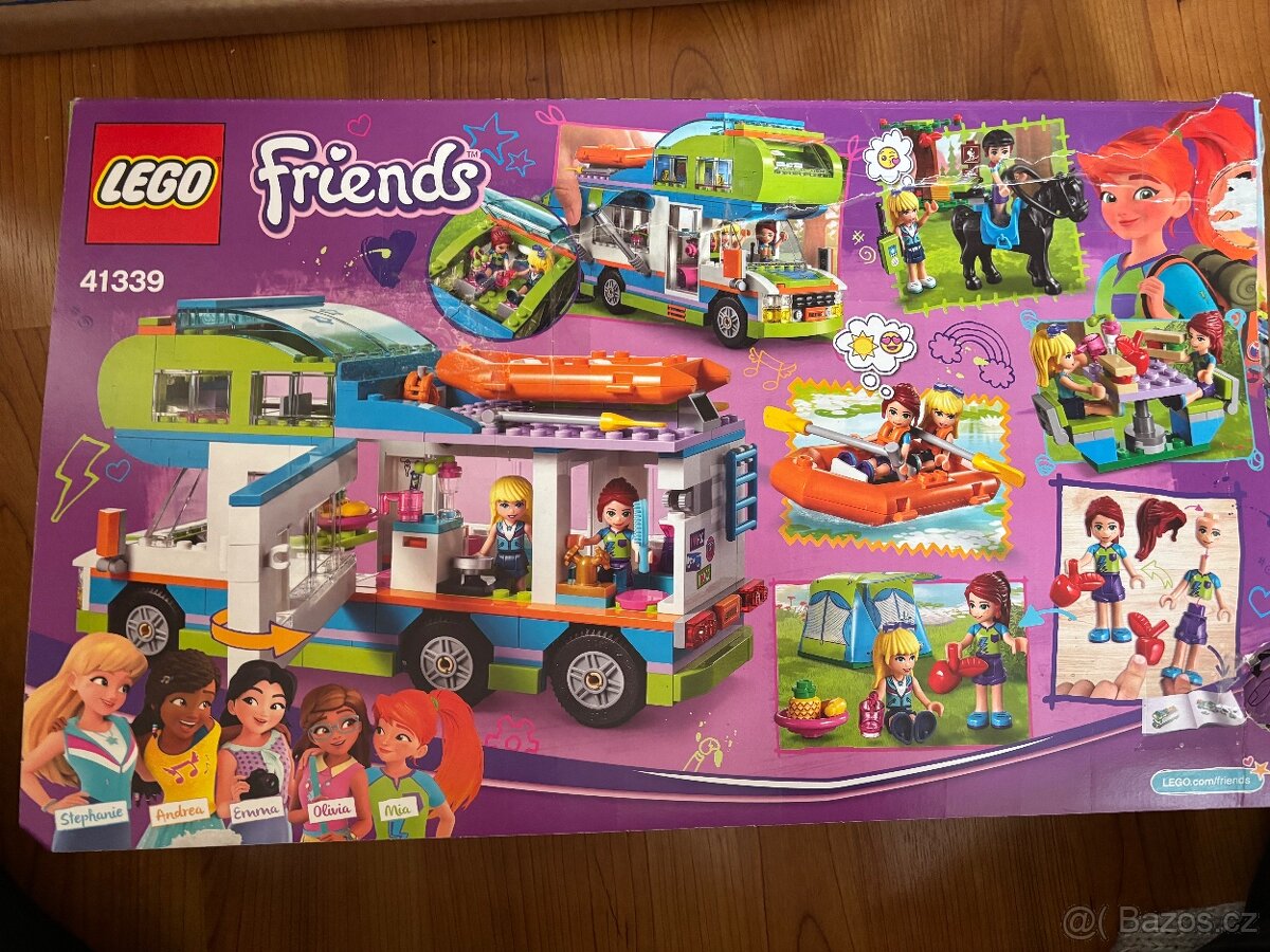 Lego Friends Mia a její karavan 41339 - 14