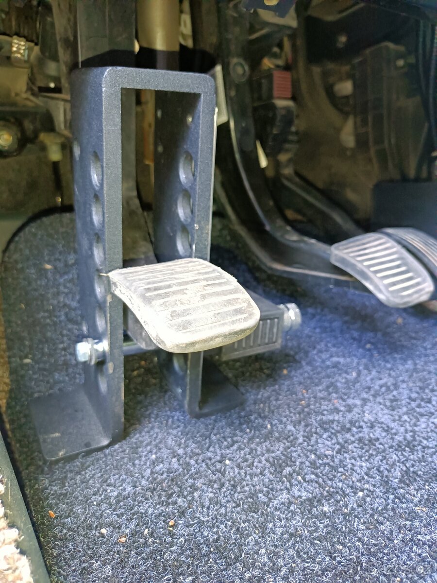 Prodám obytnou dodávku Citroen Jumper 3.0 HDI, 200 PS - 14