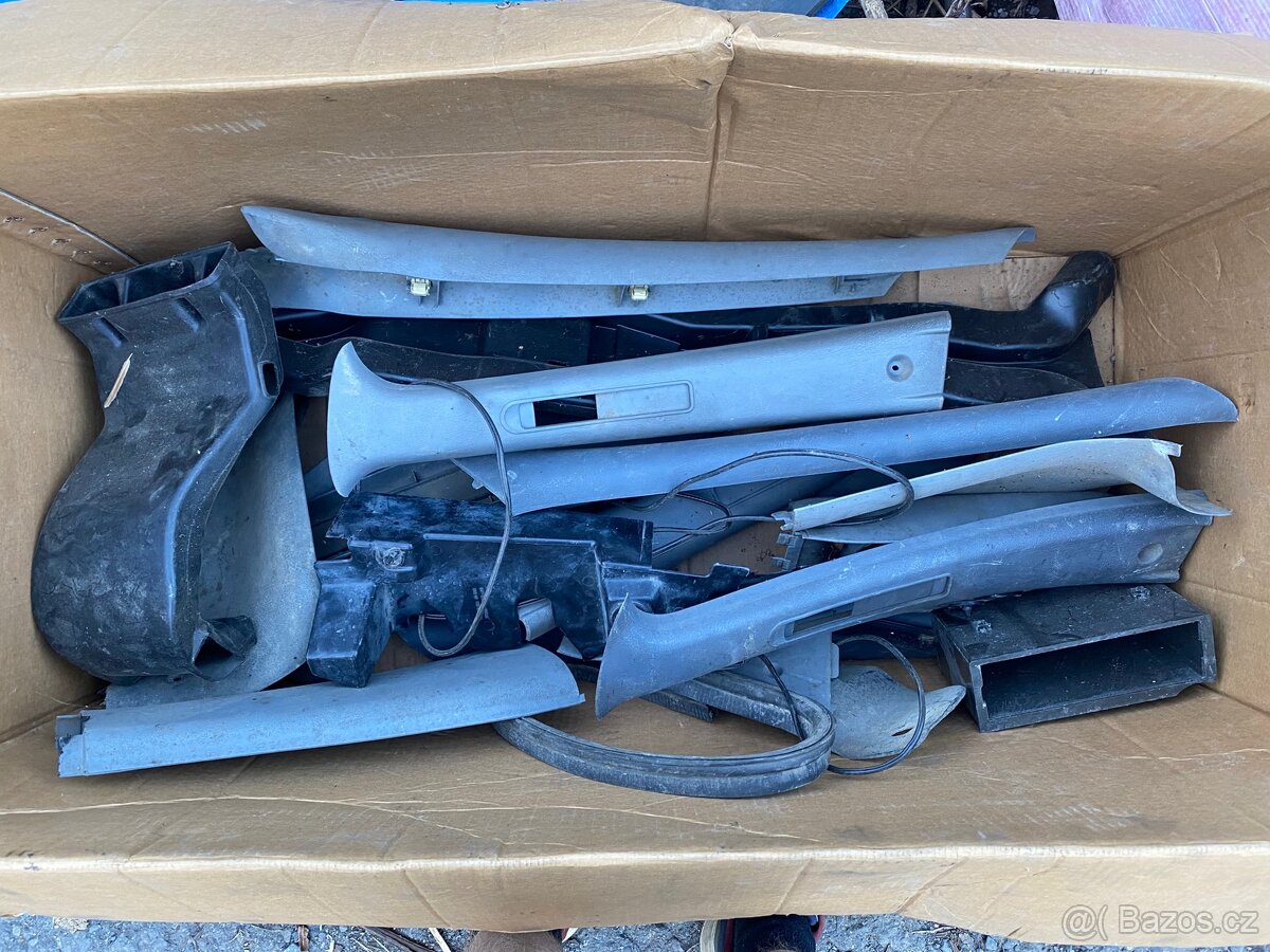 Škoda Felicia díly - 14