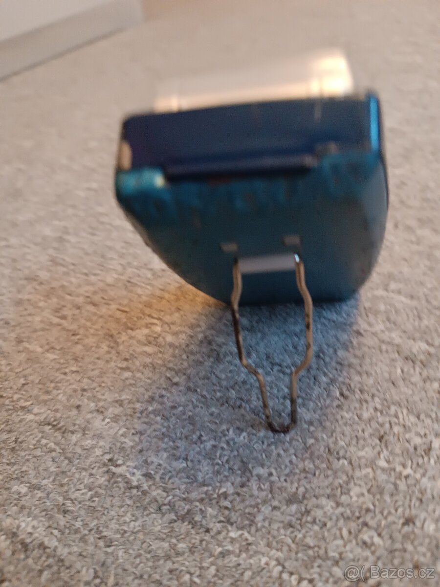 Road Saver výstražná lampa + 2ks baterka - 14