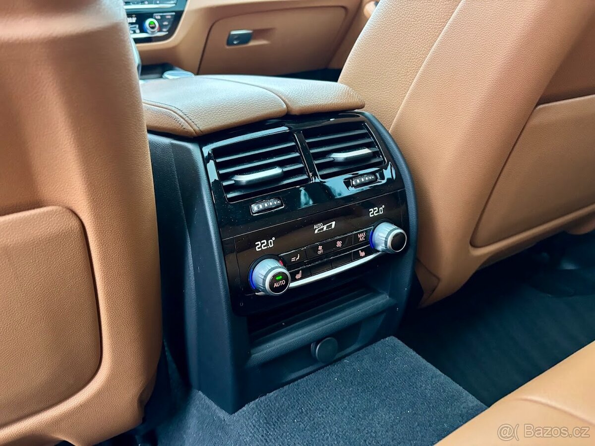 BMW 540i xDrive, 250kw, Individual, 2019 - 14