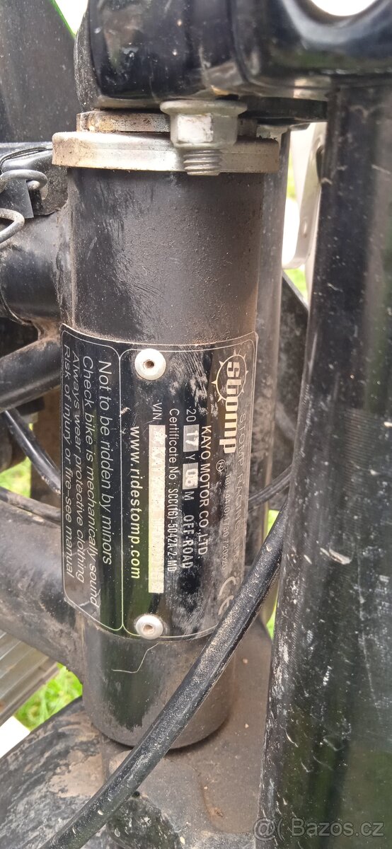 Motorka pitbike Stomp Z3 140 - 14