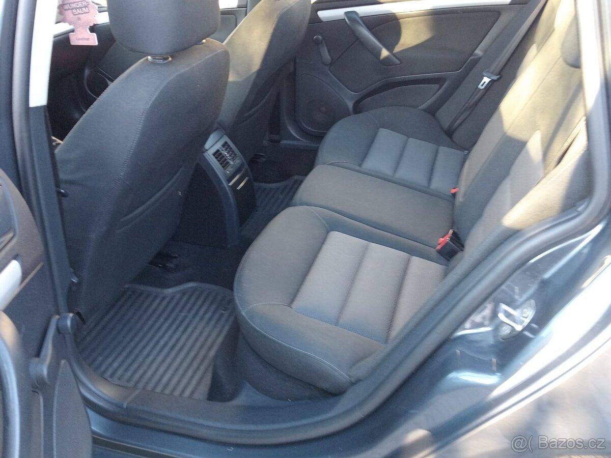 Octavia 2 Combi - 14