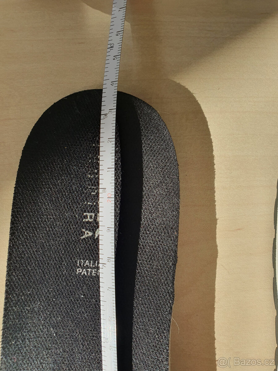 DÍVČÍ BOTY TENISKY GEOX RESPIRA VEL 36 ČERNÉ S TŘPYTKAMI - 14