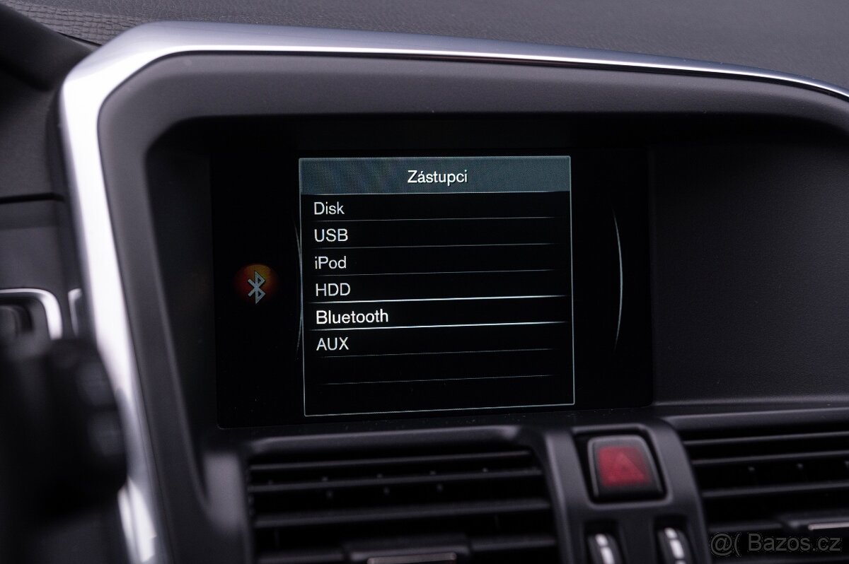 Volvo XC60 D4 AT Ocean Race, Servis, Rozvody - 14