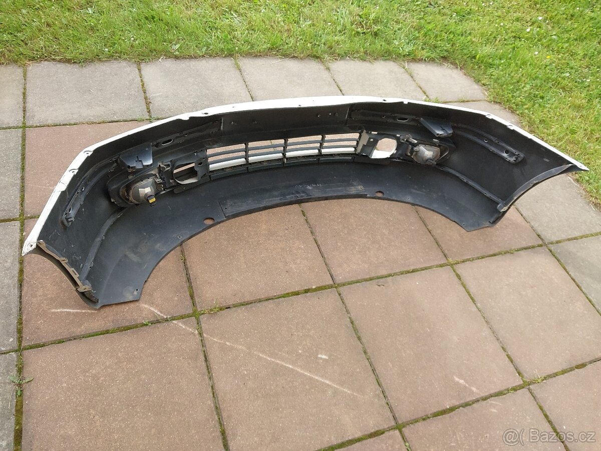 Škoda Octavia 2 – Nárazník přední - 14