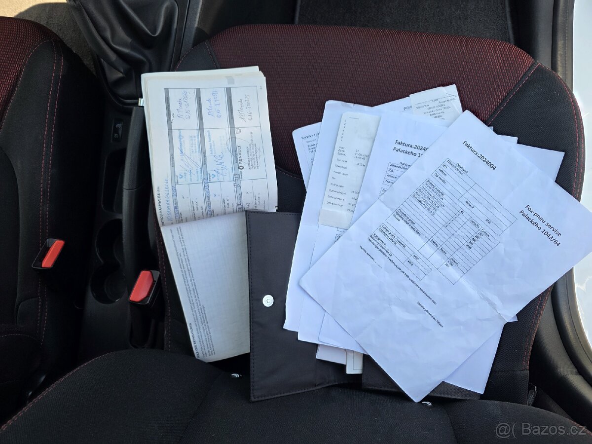 Renault Clio
1.5 DCI - 14