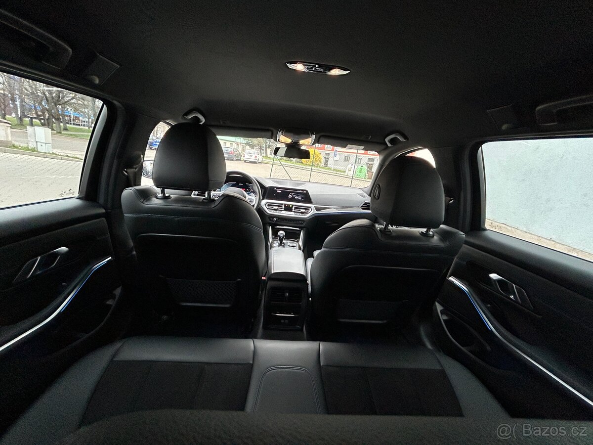 BMW 330e M-paket - 14