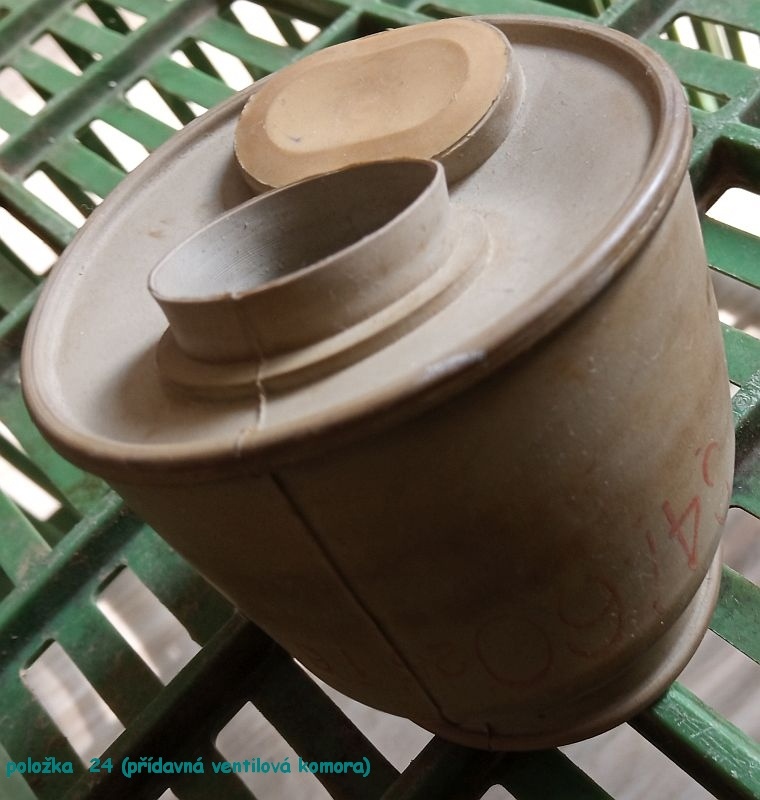 Prodám různé plynové masky a jejich příslušenství - 14