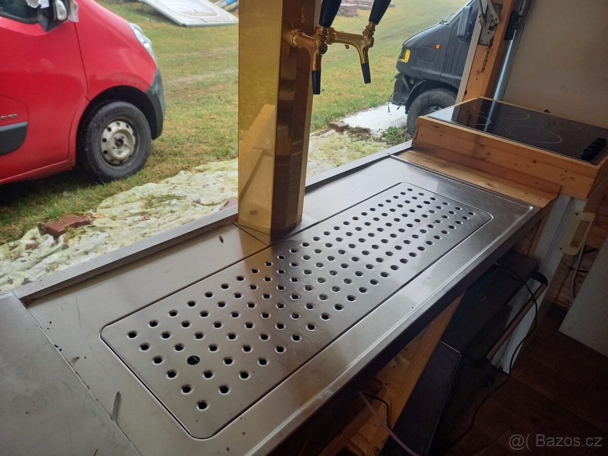 Občerstvovací stánek - 14